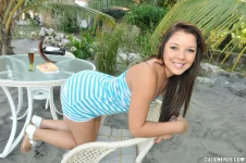 11003271.webp