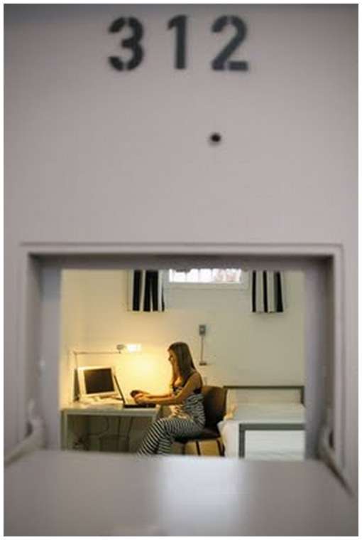 German-Prison-Hotel-1.jpg