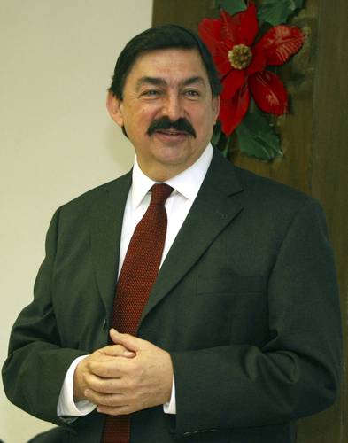 016n1pol-1.jpg
