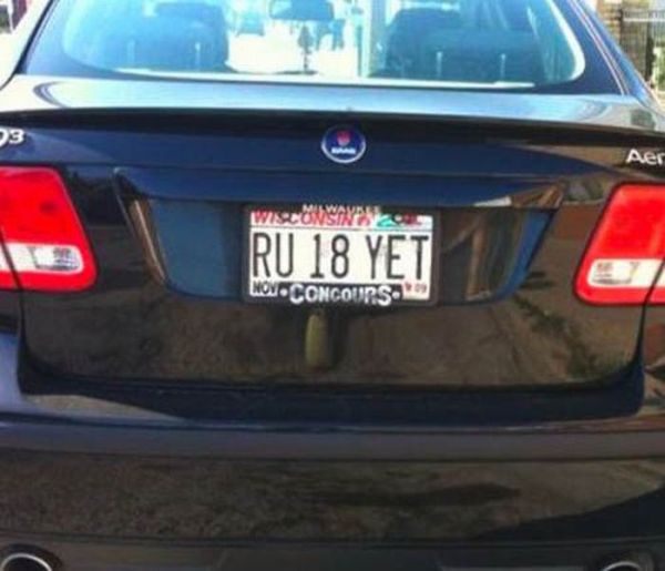 hlarious_car_license_plates_19.jpg