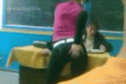 bf024b76782244.gif