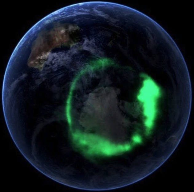 Aurora_australis_20050911.jpg