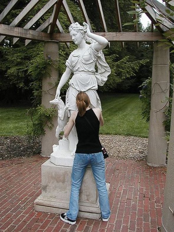 statue-pose-13.jpg