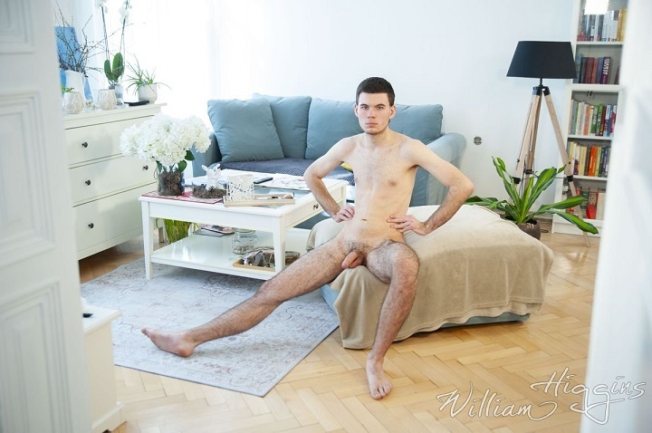 PkrWhLNS_o.jpg