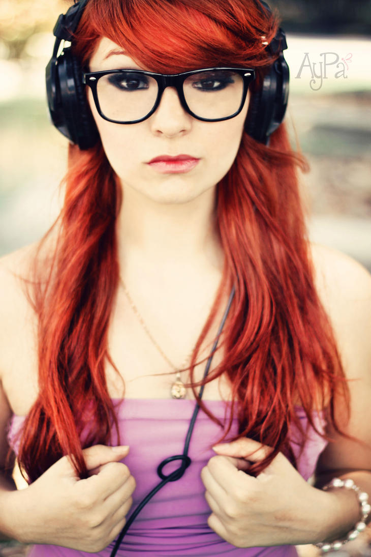 hipster_little_mermaid_by_realxbunny-d52m8dp.jpg