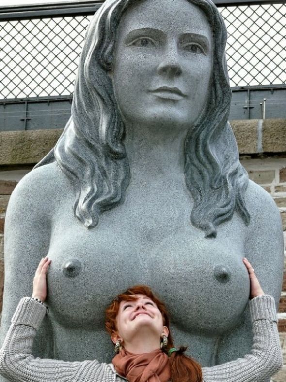 statue-pose-14.jpg