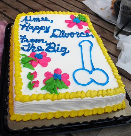 divorce_cakes_11-433x450.jpg