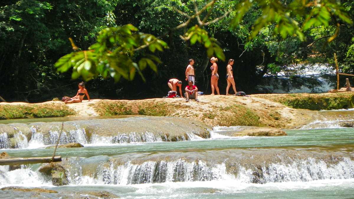 cascadas-de-agua-azul-chiapas.jpg
