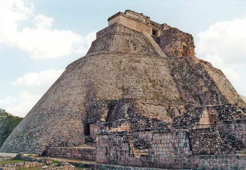 uxmal-adivino.jpg