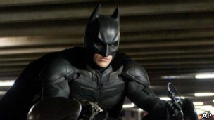 130226150015_batman_304x171_ap.jpg