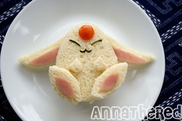 20-mokona-sandwich.jpg