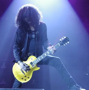 Slash.jpg