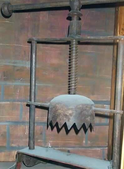 torture21.jpg