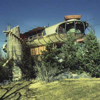 11-wacky-house.jpg
