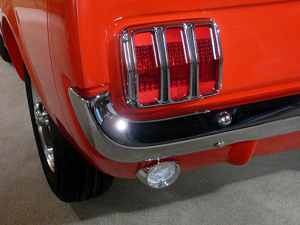 Ford-Mustang-mesa-de-billar-04.jpg