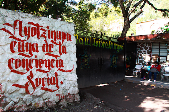 escuelanormalayotzinapa-3.jpg