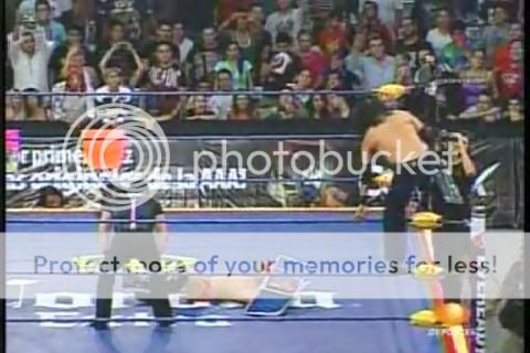 lucha6480x320.jpg