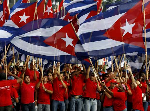 multitud_cuba.jpg
