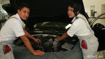 35919455_404.jpg