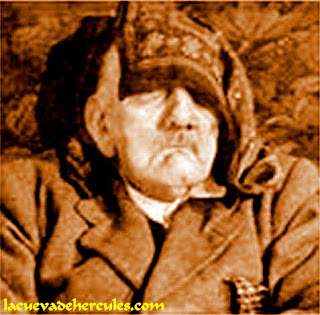 hitler+muerto.jpg