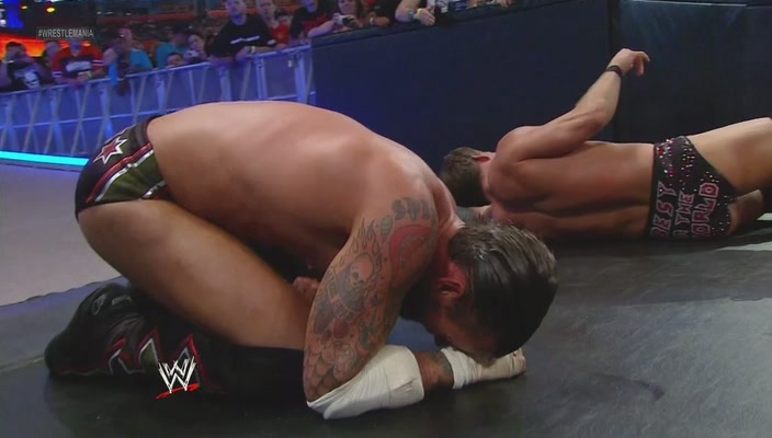 bE4WWEWrestle0Qf.jpg