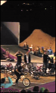 tumblr_m24hmtNgTY1qgnd4mo1_250.gif