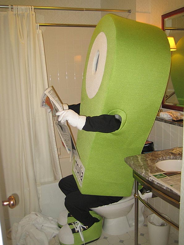 Mascots-Being-Awesome-20.jpg