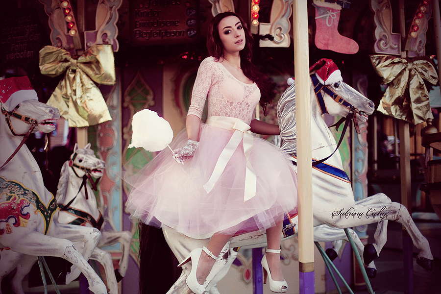 carousel_by_suicide_bee-d4jnyje.jpg