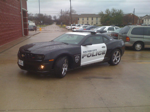 2010-camaro-police-car_100308302_m.jpg