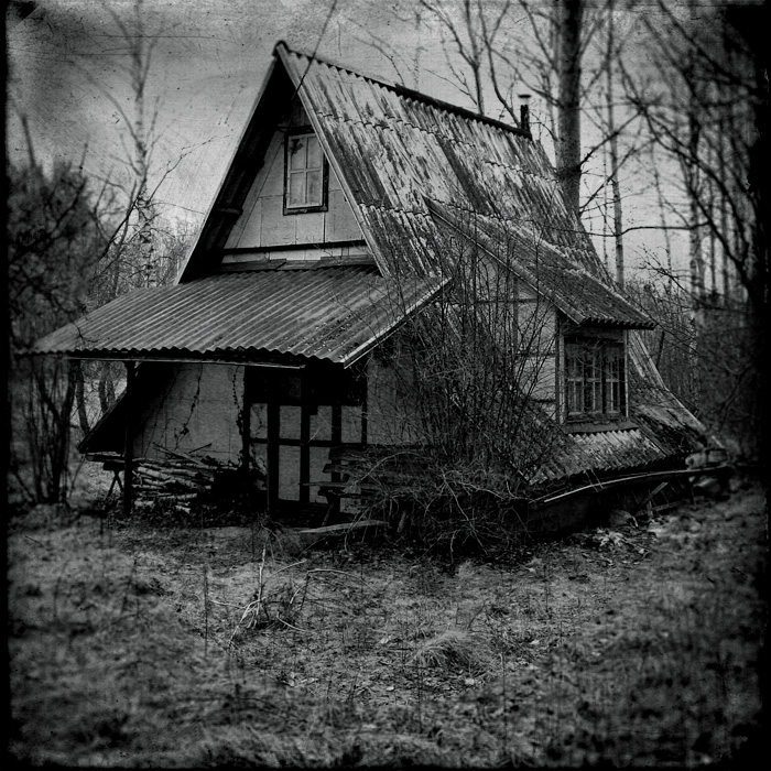 Witch_house_by_wojtar.jpg