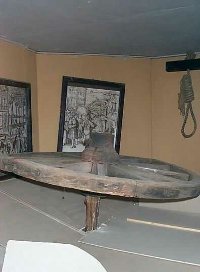 torture16.jpg