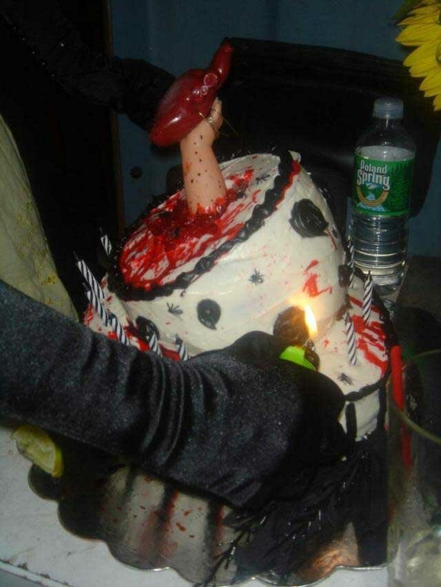scary-cakes20.jpg