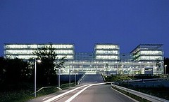 5467126075_6fdae8a498_m.jpg
