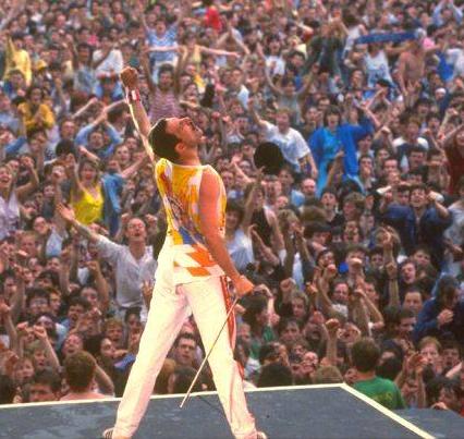 freddie-mercury-8-live.jpg