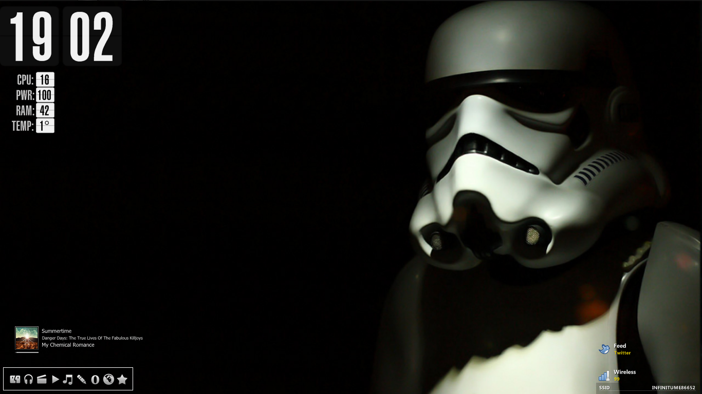 stormtrooper_windows_desktop_by_xdves-d33w7gl.png