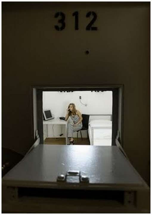 German-Prison-Hotel-2.jpg
