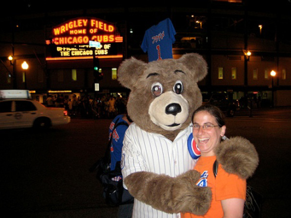 Mascots-Being-Awesome-12.jpg