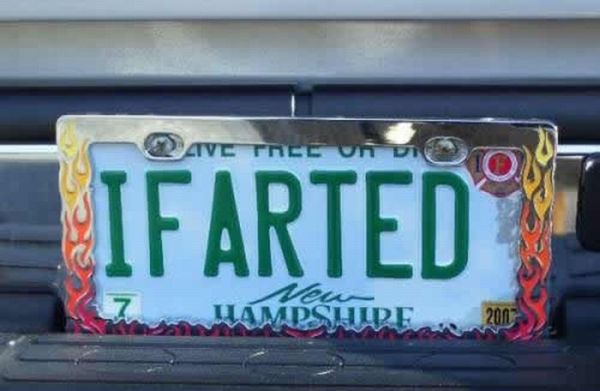 hlarious_car_license_plates_14.jpg