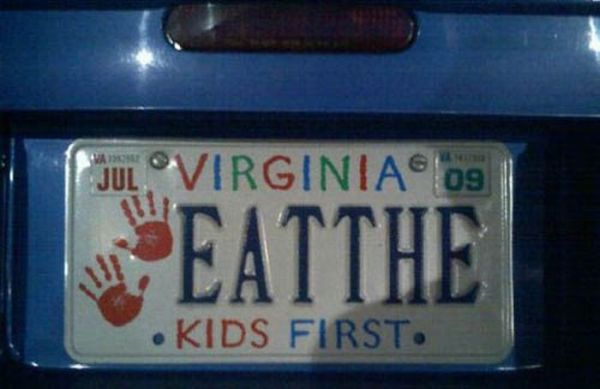 hlarious_car_license_plates_12.jpg
