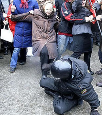 GRANNY3.jpg