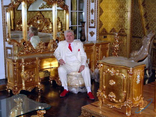 hombremillonario02.jpg
