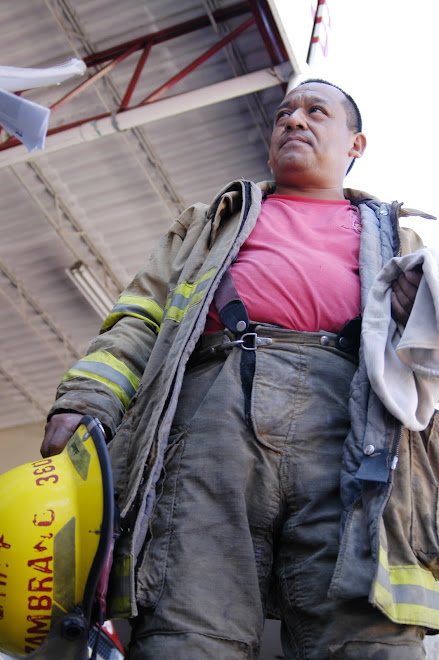 BOMBERO10+HS.jpg