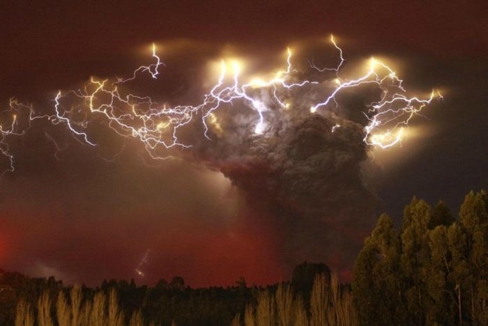 lightning_02.jpg