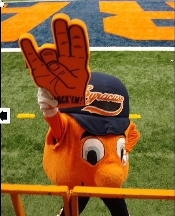 Mascots-Being-Awesome-2.jpg