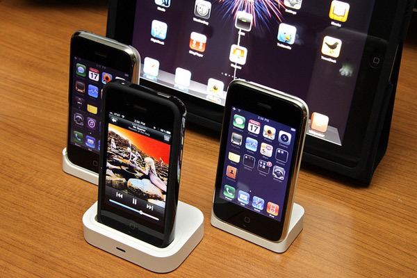 iphone42.jpg