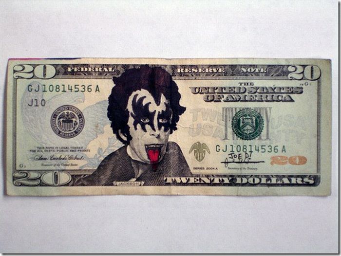 defaced-bills-12.jpg