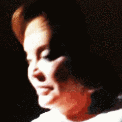 tumblr_lqx3g1alSN1qcczkzo1_250-1.gif