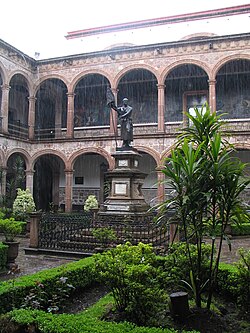 250px-Colegio_de_San_Nicolas.jpg